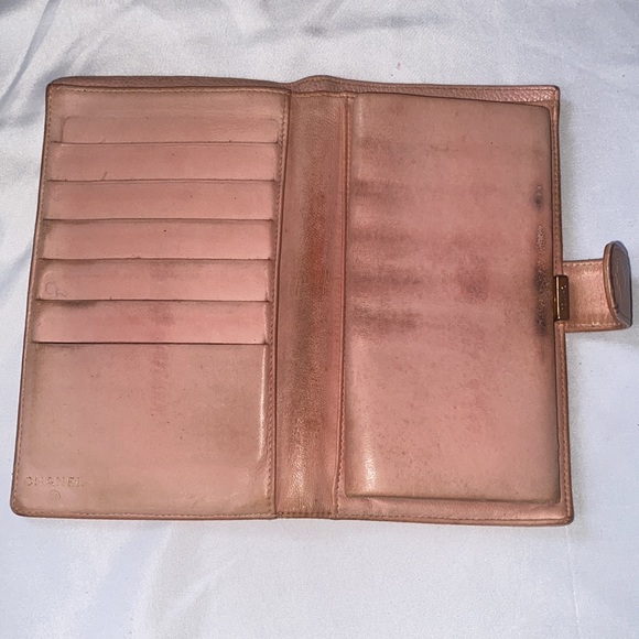 Vintage Chanel Pink Leather Wallet - Picture 6 of 14